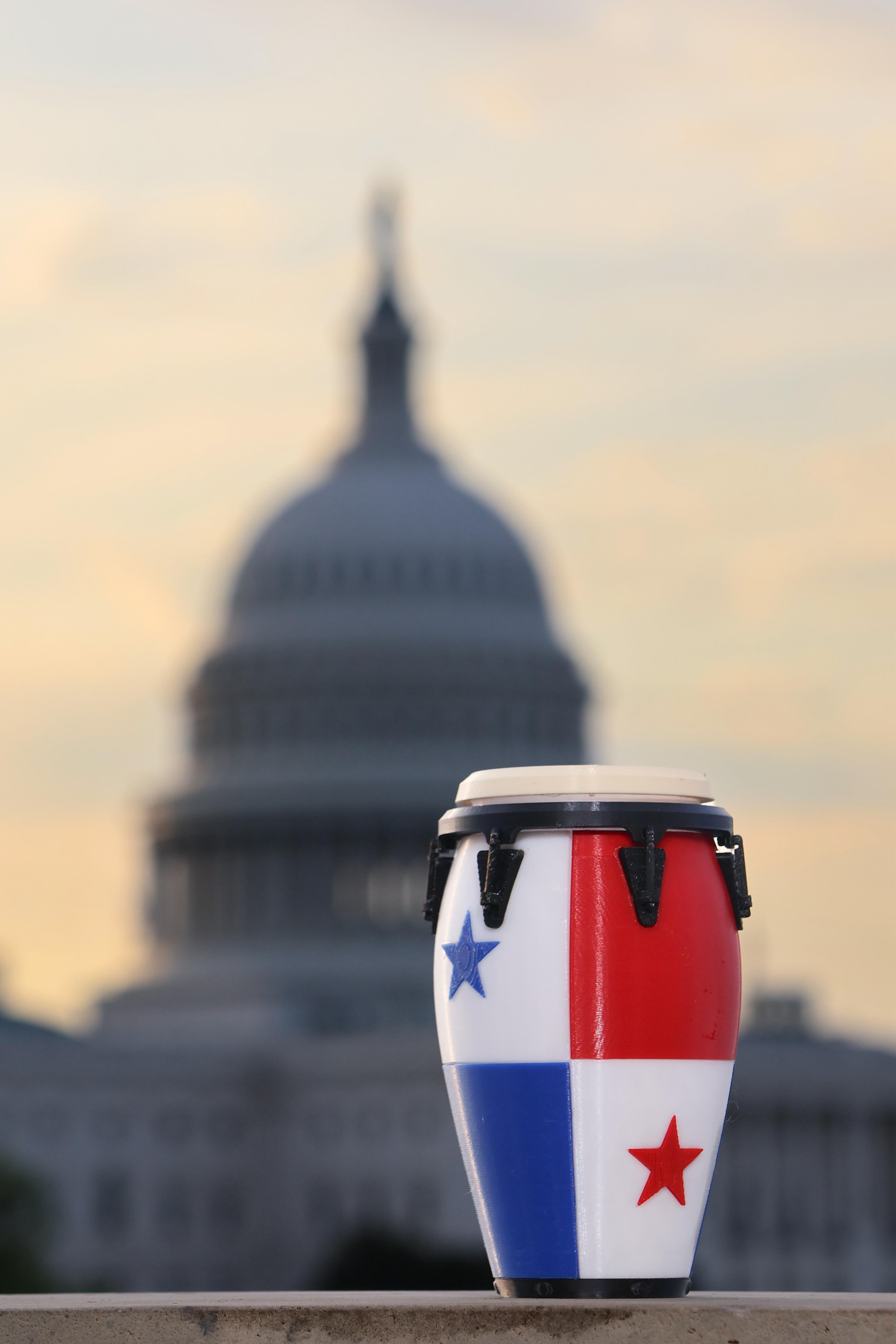 Panama conga with the Capitol in the background